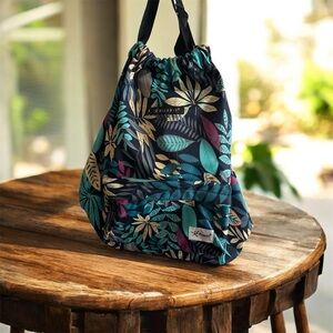 Risefit Chic Leaf Pattern Women's Backpack